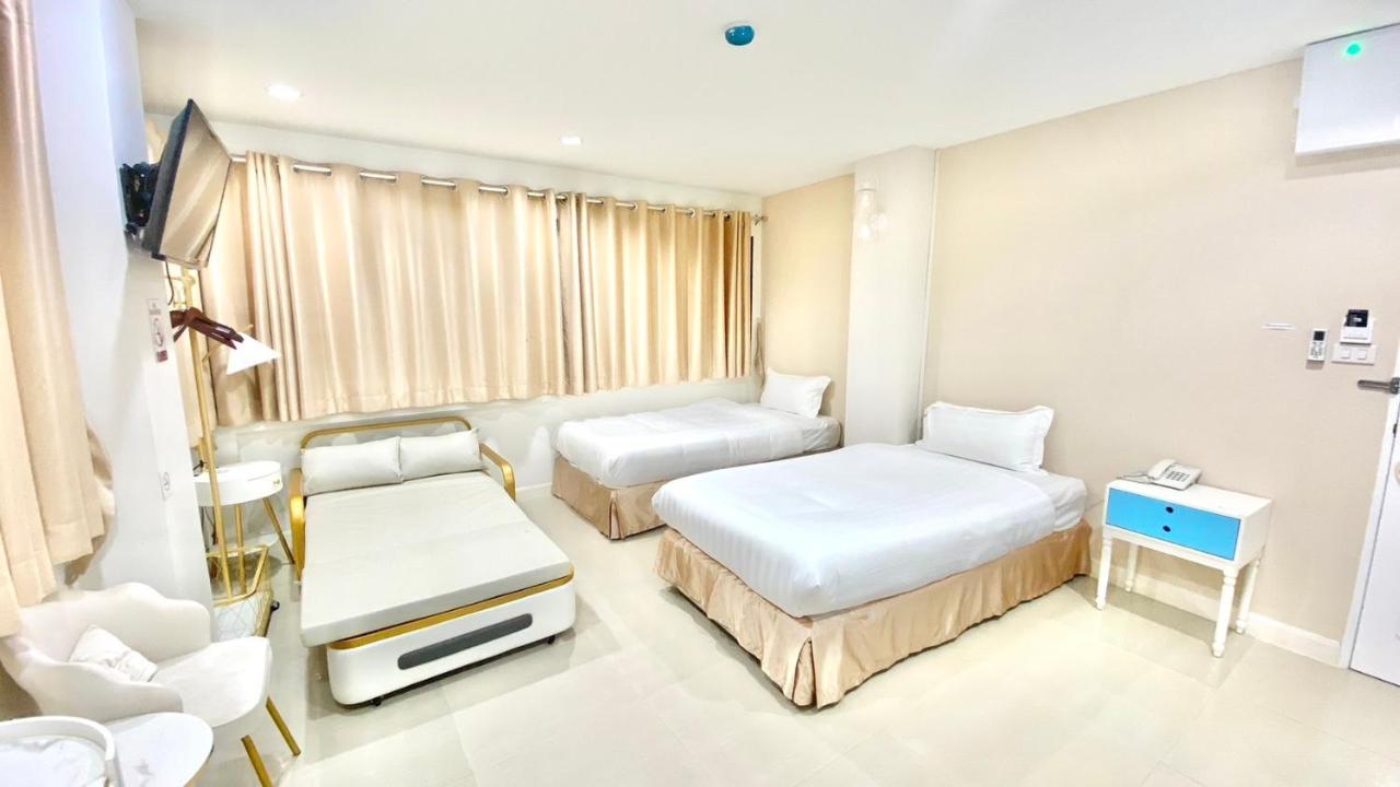 Abcyq Hotel Bangkok Exterior photo