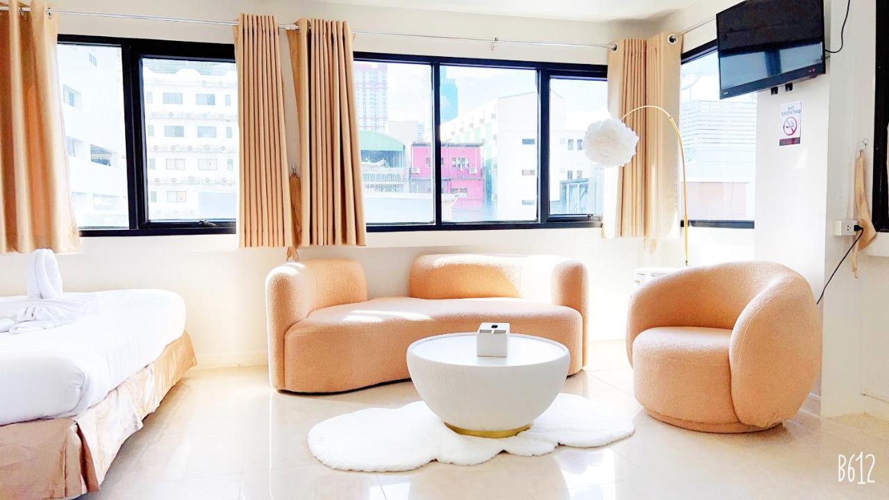 Abcyq Hotel Bangkok Exterior photo