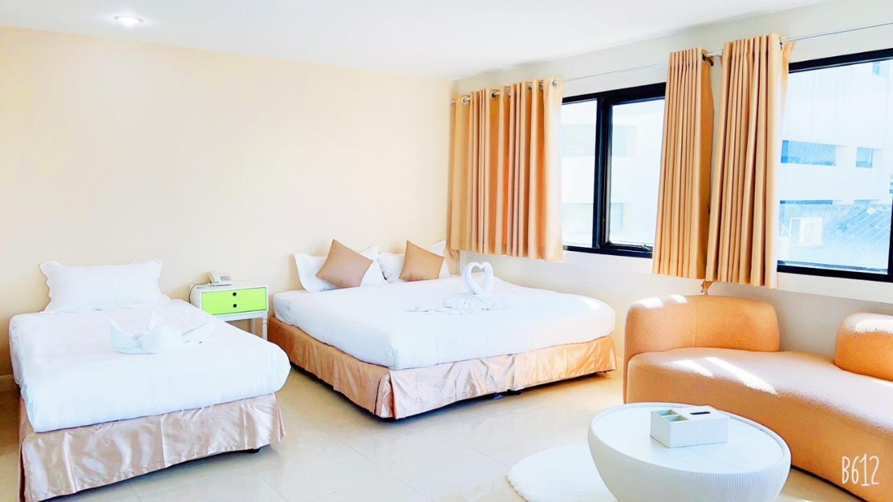 Abcyq Hotel Bangkok Exterior photo